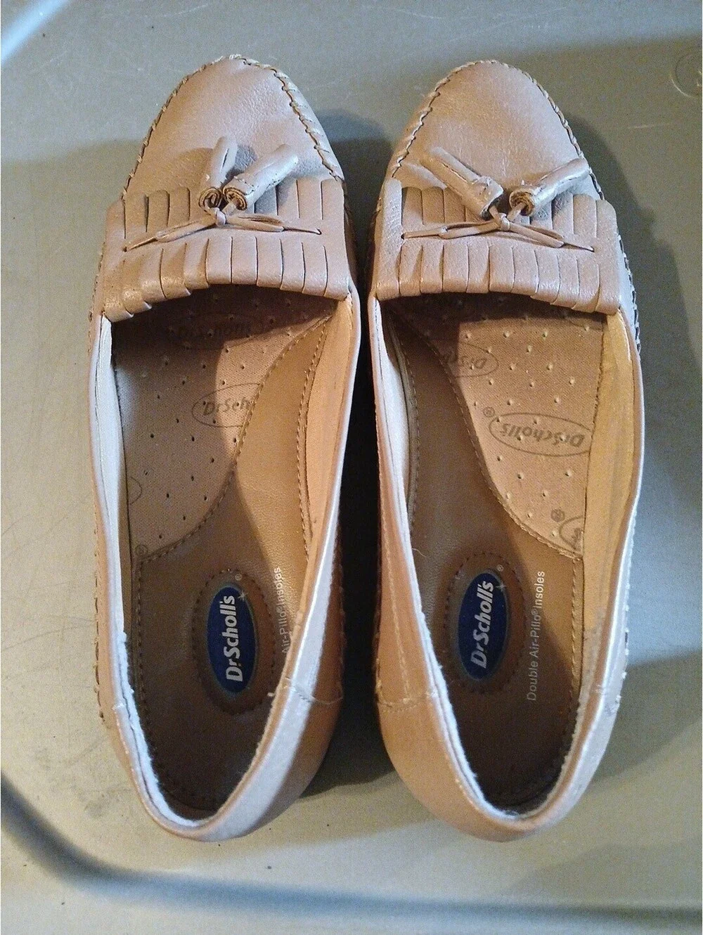 New Dr. Scholl’s Women’s Leather Tassel Loafers Beige Size 8 W Comfort Flats